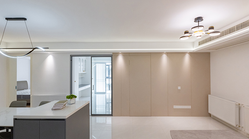 簡約格調(diào)凝練雅意，素凈空間蘊(yùn)藏安然